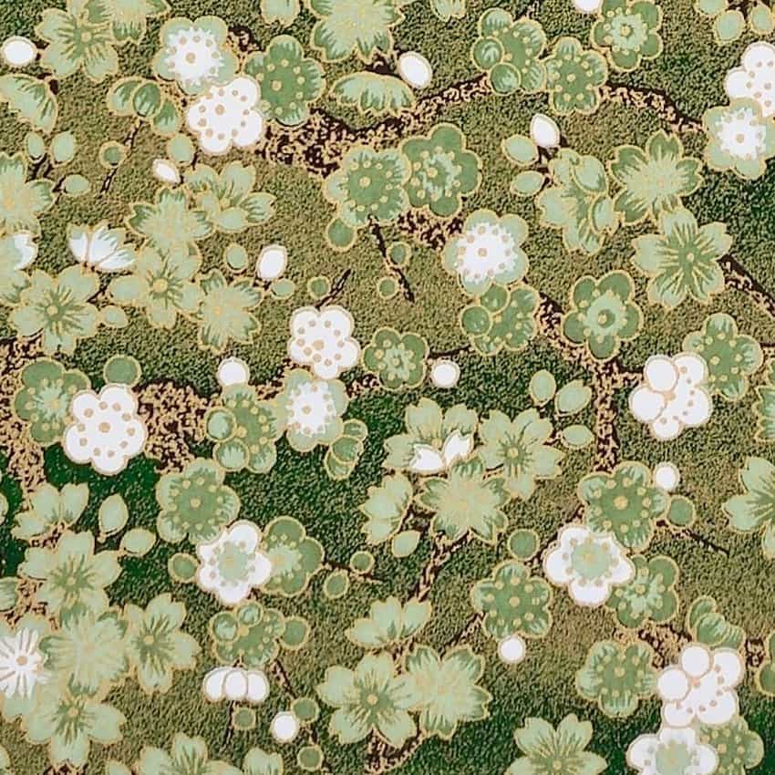Kirsch- und Pflaumenblüten grün und weiß – handbedrucktes Washi-Papier